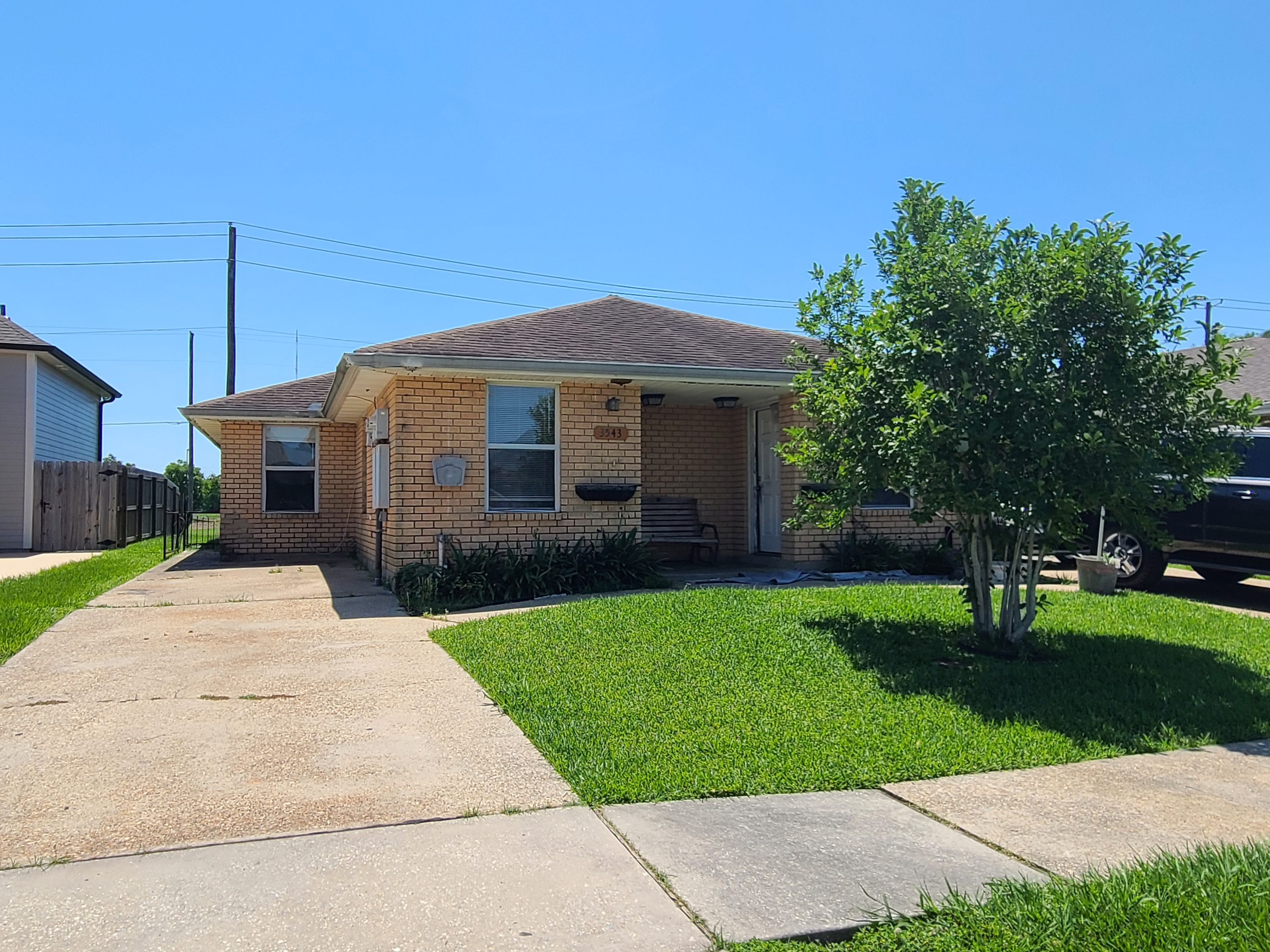 3541 Kings Drive